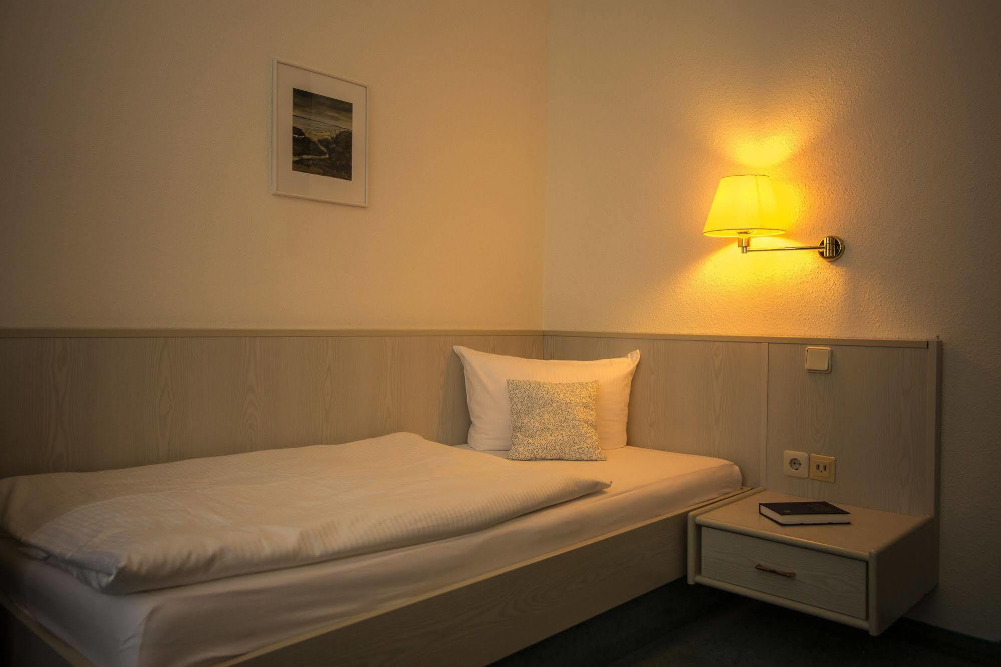 Hotel Weide Satow Luaran gambar